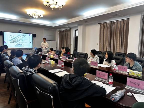说明: J:\5.伟德国际（2022年11月始）\照片\【20240122】清华大学电子工程系“无问芯琼”实践团队调研伟德国际\微信图片_20240122124657.jpg